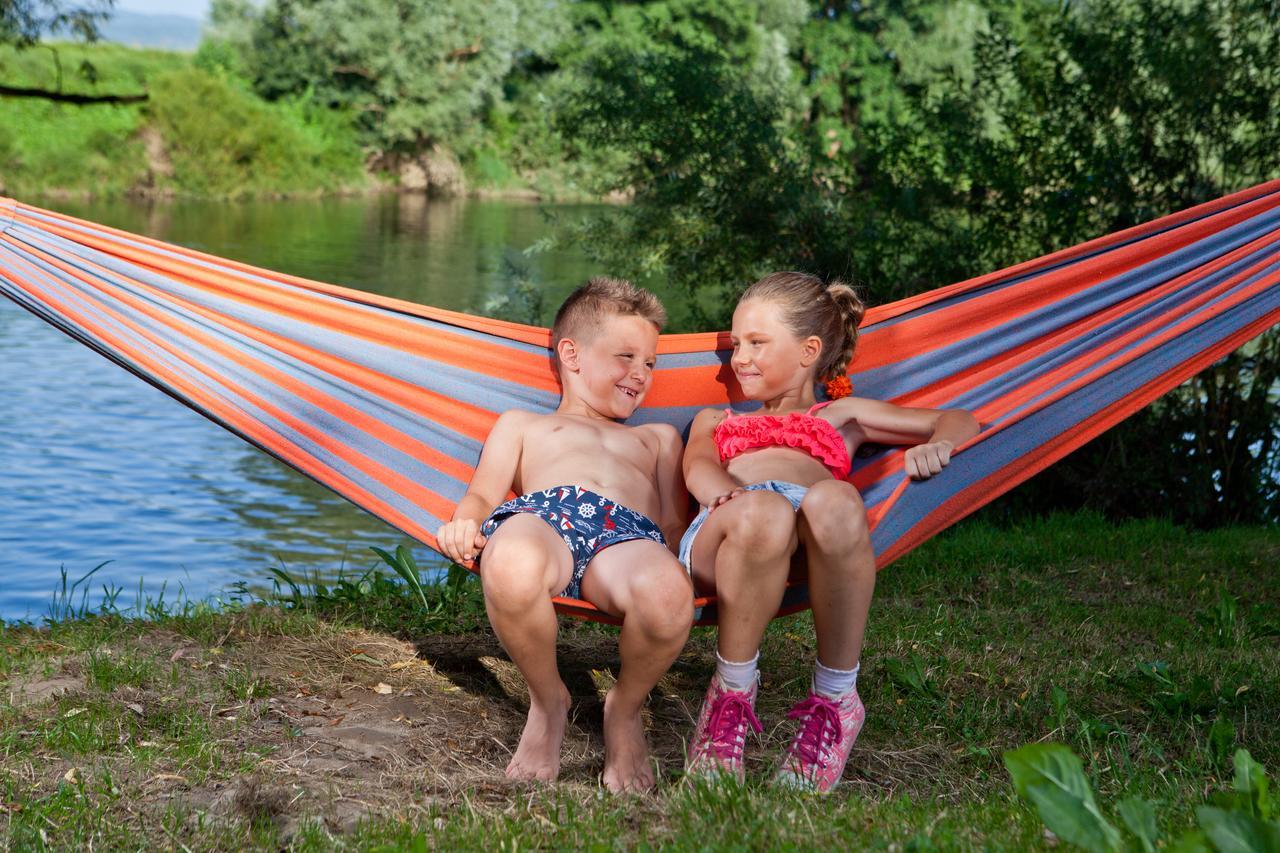 Holiday Resort Bela Krajina - Glamping And Mobile Homes 메틀리카 외부 사진